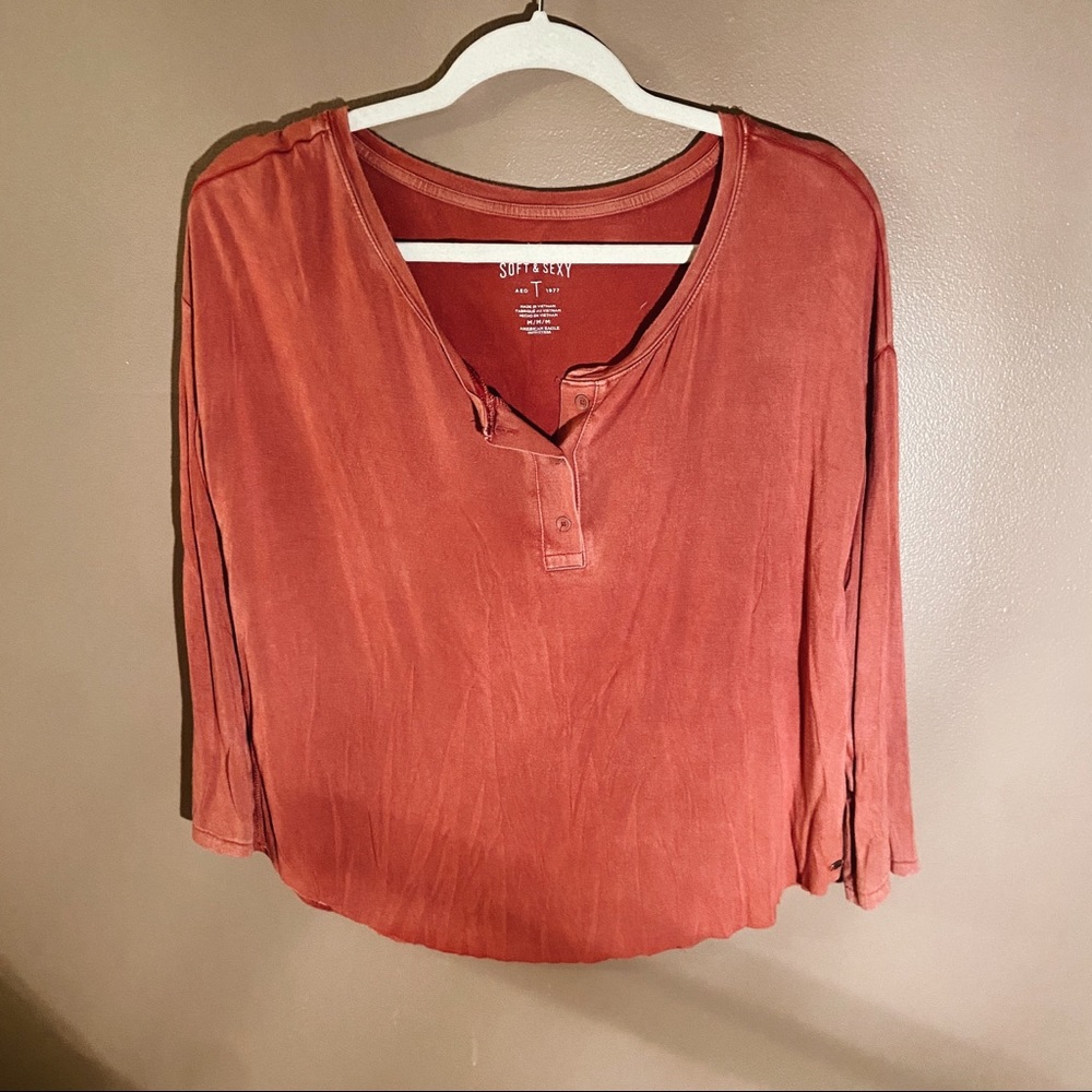 American Eagle Outfitters Soft Top
